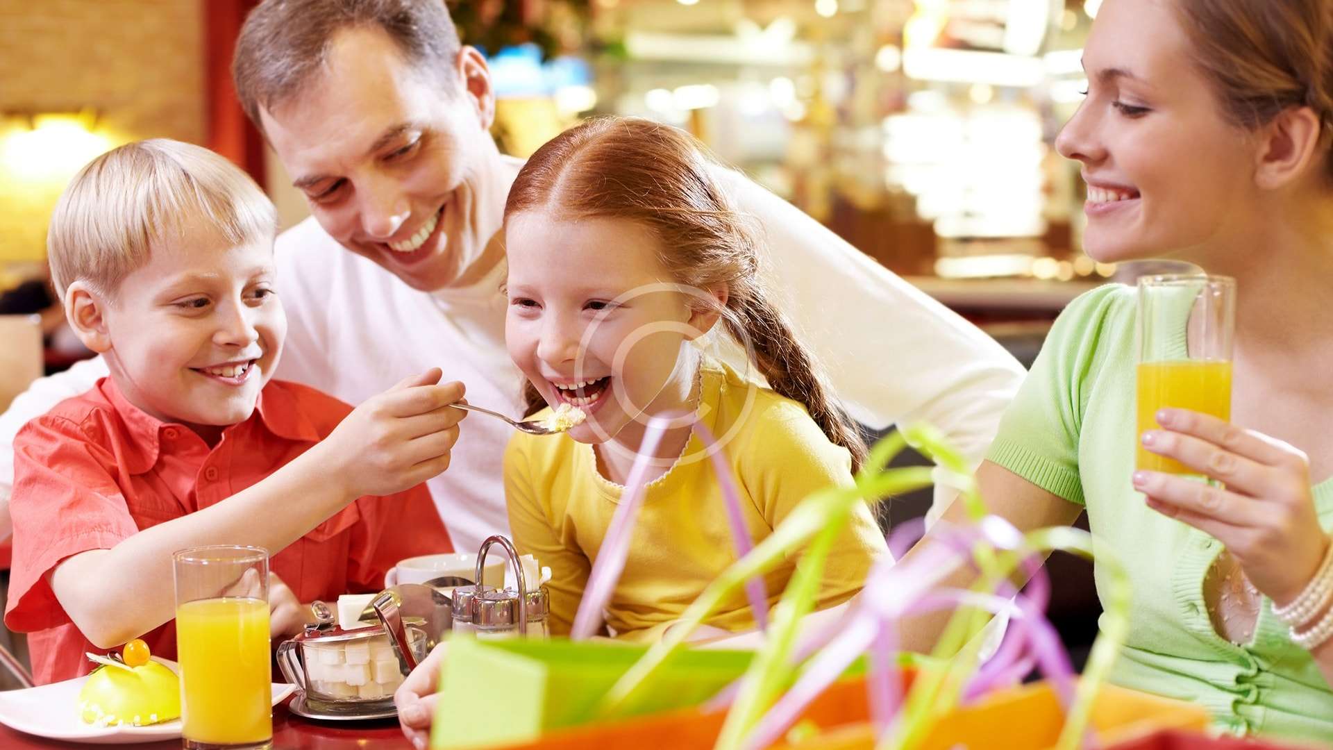 Invitatii pentru petrecere